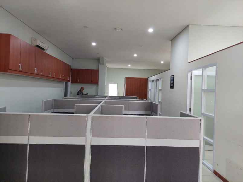 dijual ruko gudang kantor jalan raya tanjung barat