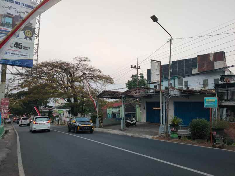 dijual ruko gudang kantor jl raya beji