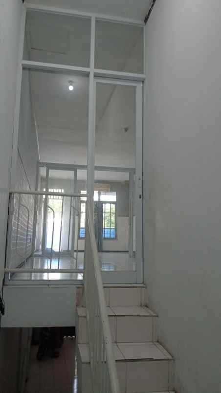 dijual ruko gudang kantor karang empat surabaya