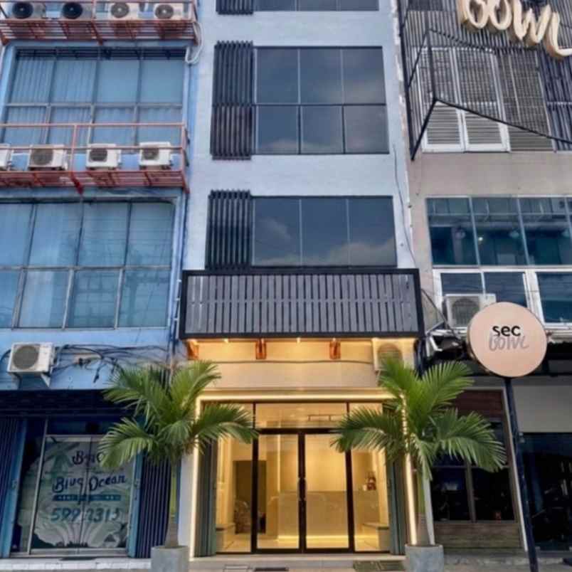 dijual ruko gudang kantor manyar kertoarjo