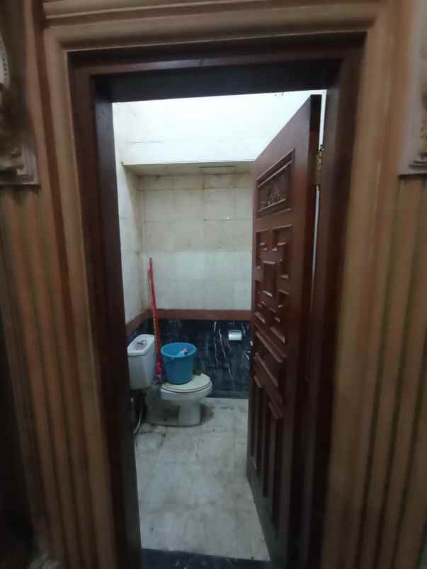 dijual ruko strategis di panglima sudirman