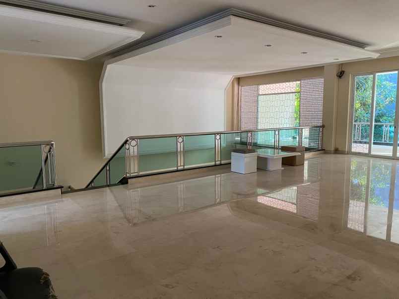 dijual rumah ancol timur