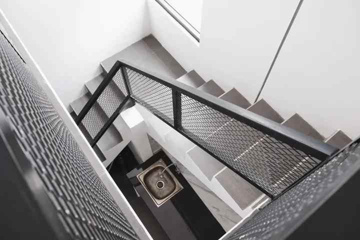 dijual rumah antapani