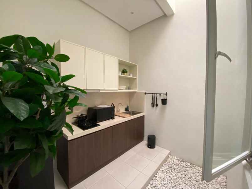 dijual rumah araya malang