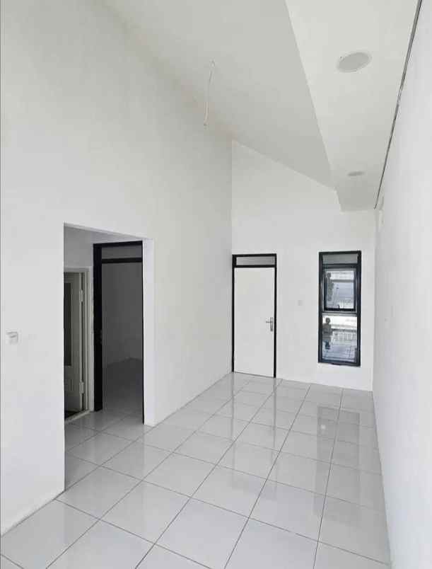 dijual rumah arcamanik