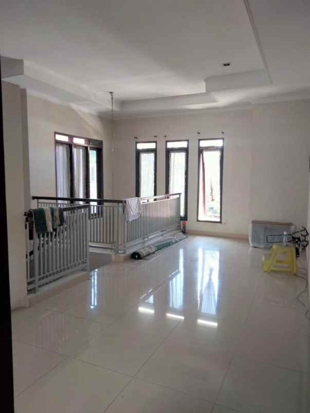 dijual rumah area premium kota bandung