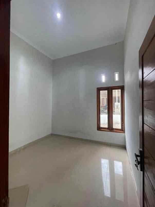 dijual rumah argokaton kec seyegan kab