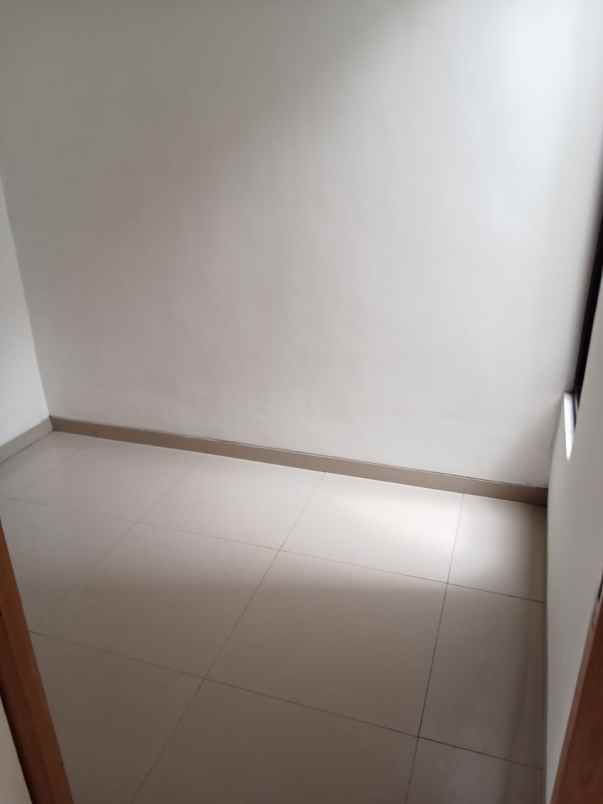 dijual rumah athara naya residence