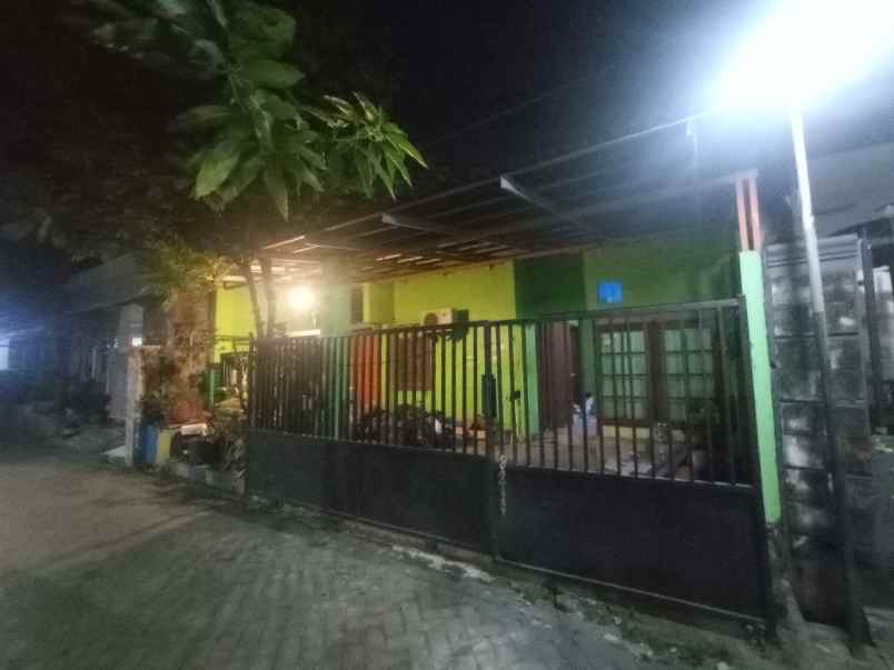 dijual rumah babatan indah surabaya