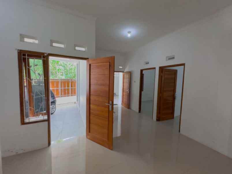 dijual rumah bangunjiwo