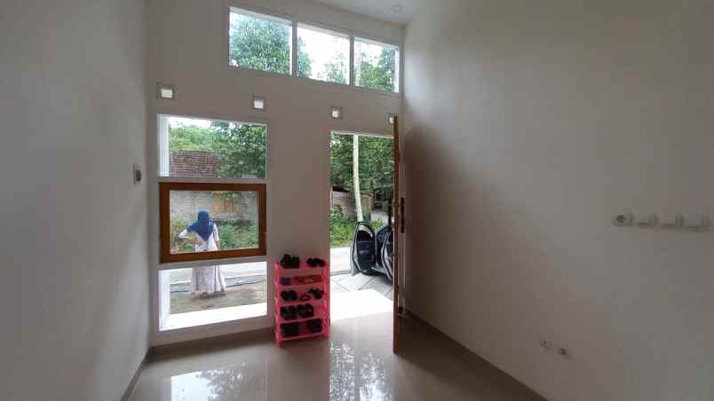 dijual rumah bangunjiwo bantul