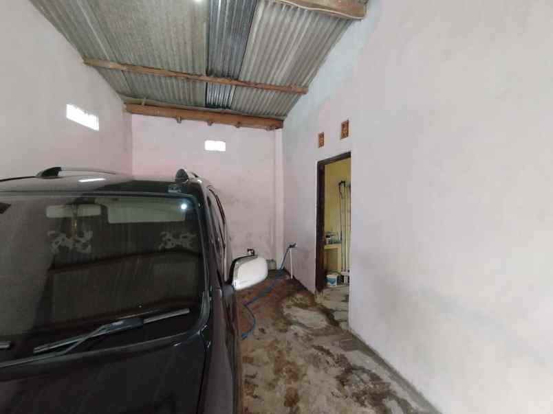 dijual rumah banjarsari surakarta