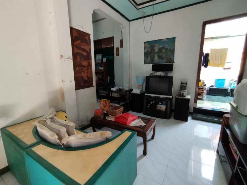dijual rumah banjarsari surakarta