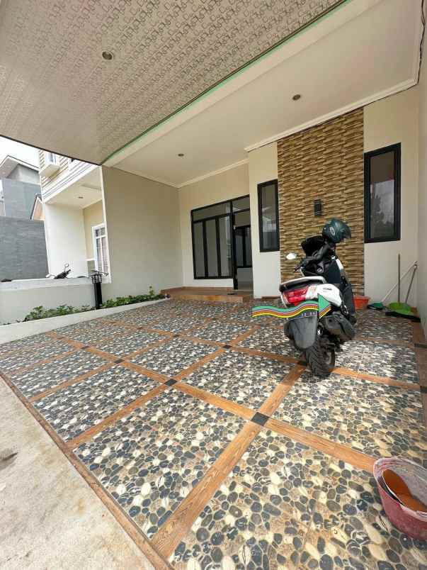 dijual rumah baru di jatimakmur