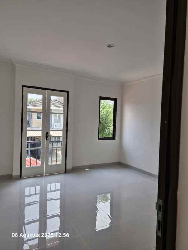 dijual rumah baru renovasi kota wisata cibubur bogor