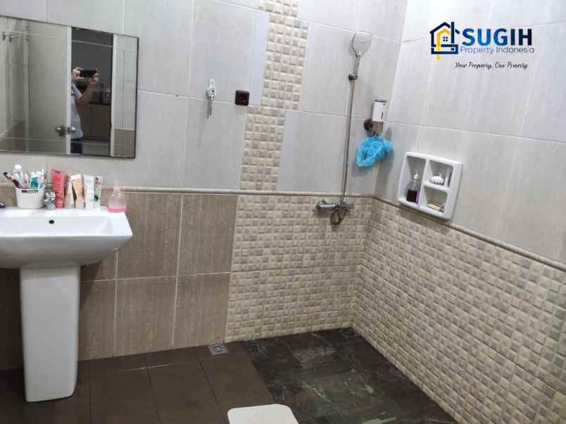 dijual rumah batu indah batununggal