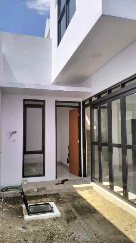 dijual rumah batununggal indah kota bandung