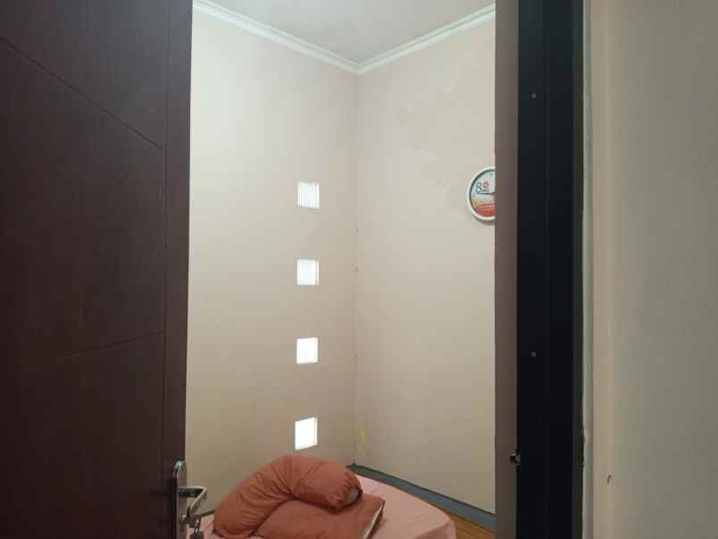 dijual rumah bebas banjir di studio alam