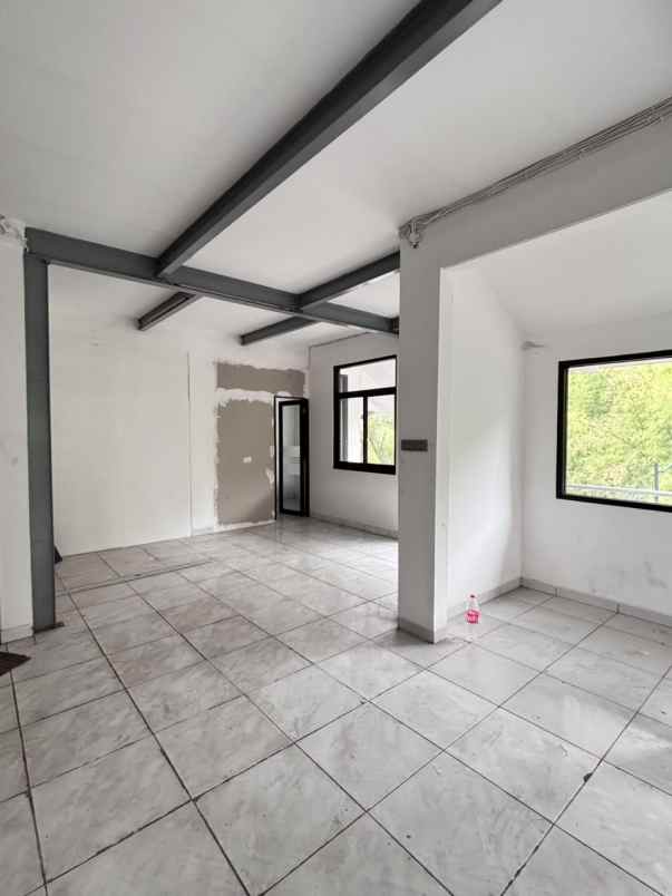 dijual rumah bekasi selatan