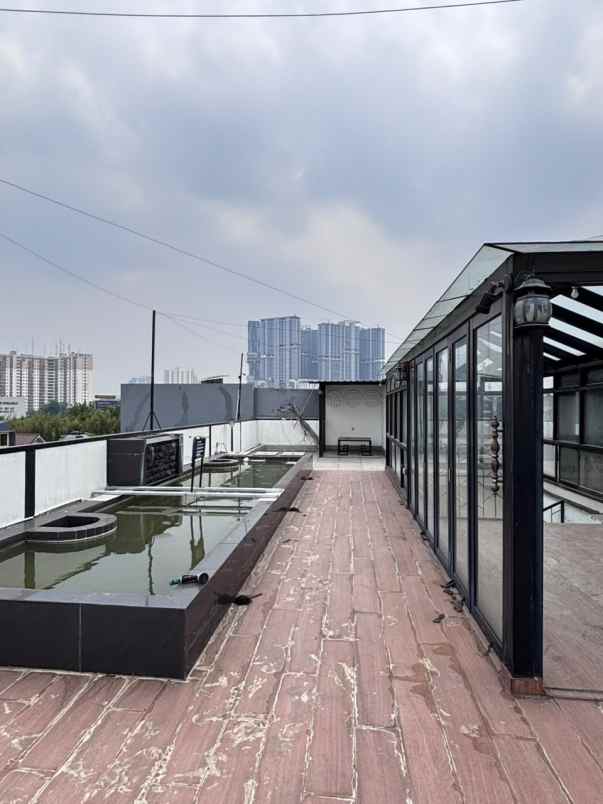 dijual rumah bekasi selatan
