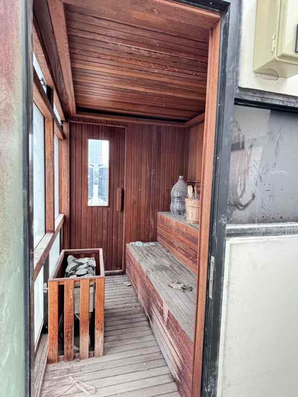 dijual rumah bekasi selatan