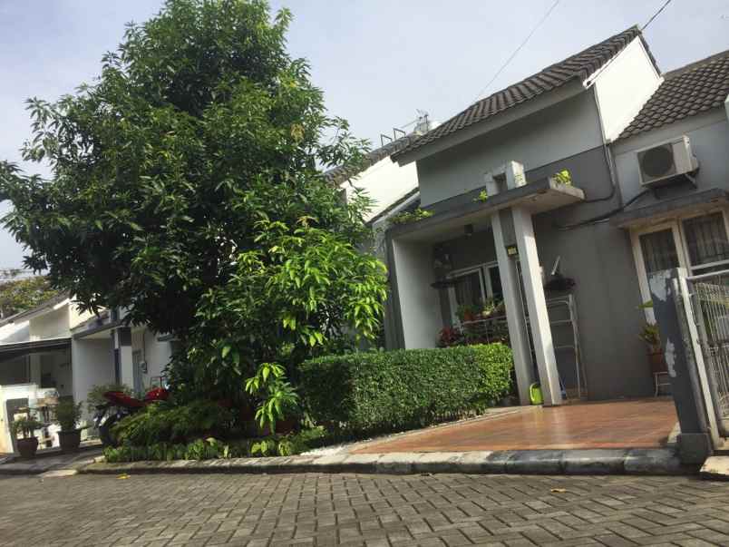 dijual rumah bekasi timur