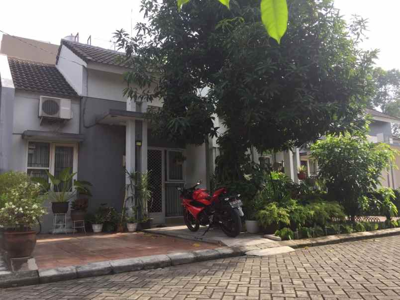 dijual rumah bekasi timur