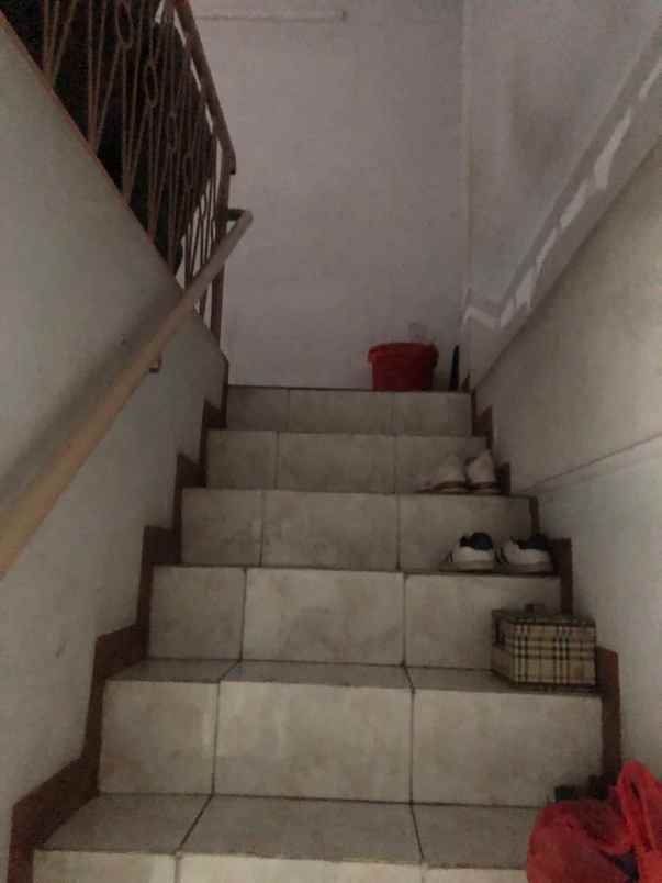 dijual rumah bentuk ruko di mangga besar jakarta barat