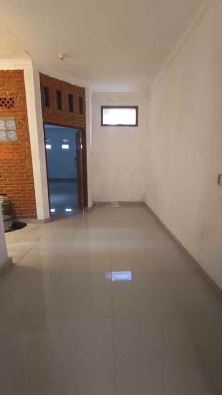 dijual rumah buahbatu margacinta bandung