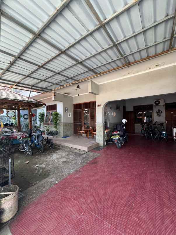 dijual rumah bukit raya pisangan