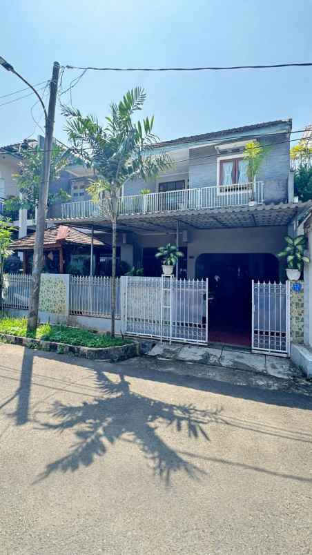 dijual rumah bukit raya pisangan