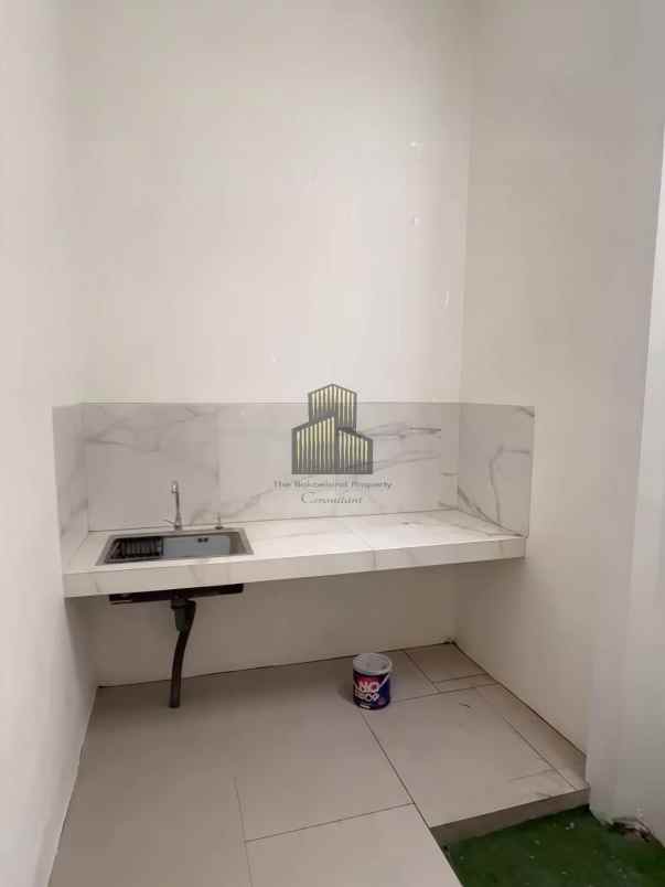 dijual rumah bulusan