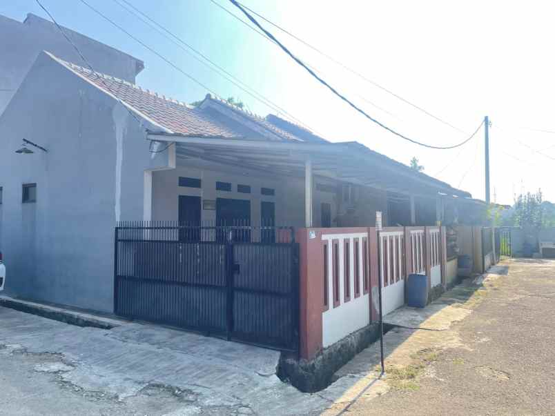 dijual rumah campaka