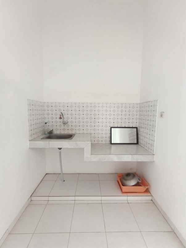 dijual rumah cantik lokasi permata jingga suhat malang