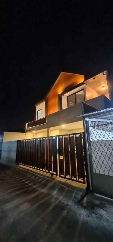 dijual rumah caringin