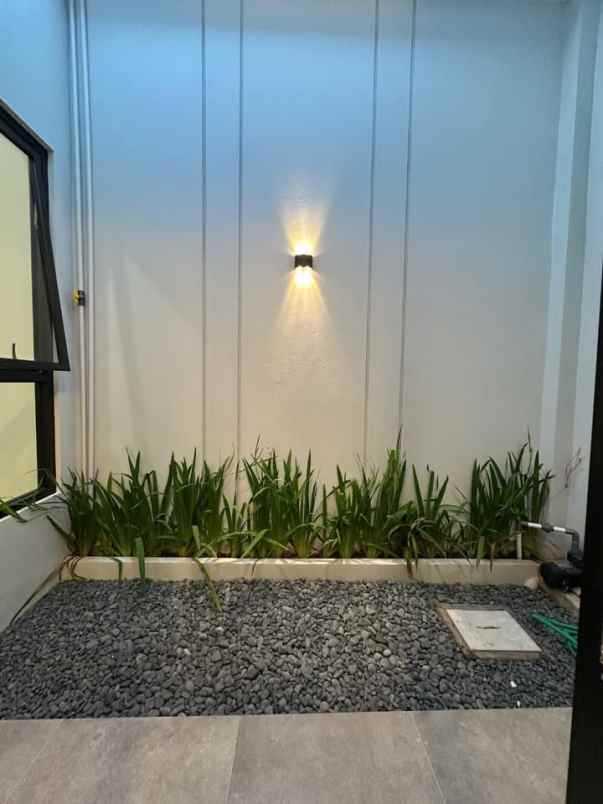 dijual rumah cebongan gabahan