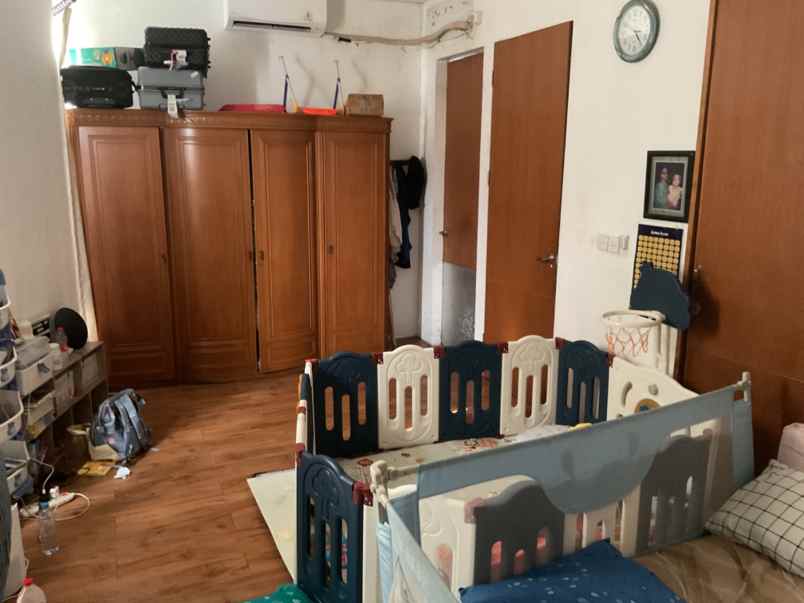dijual rumah cempaka putih