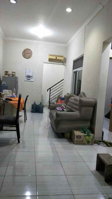 dijual rumah cengkareng timur