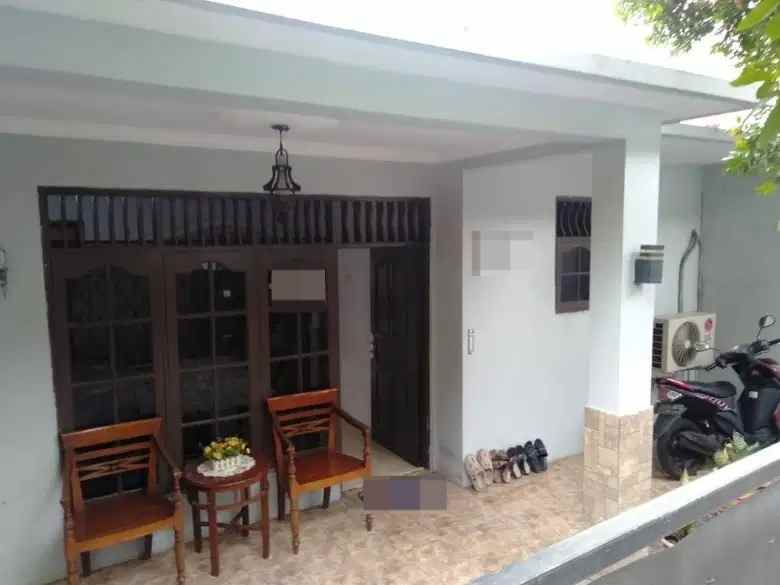 dijual rumah cepat murah lokasi di jagakarsa