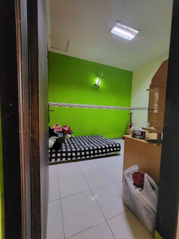 dijual rumah cidurian utara