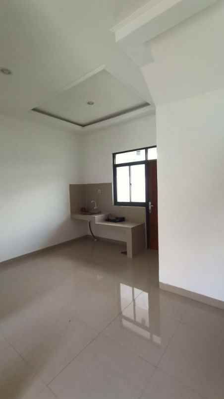 dijual rumah ciganitri buahbatu