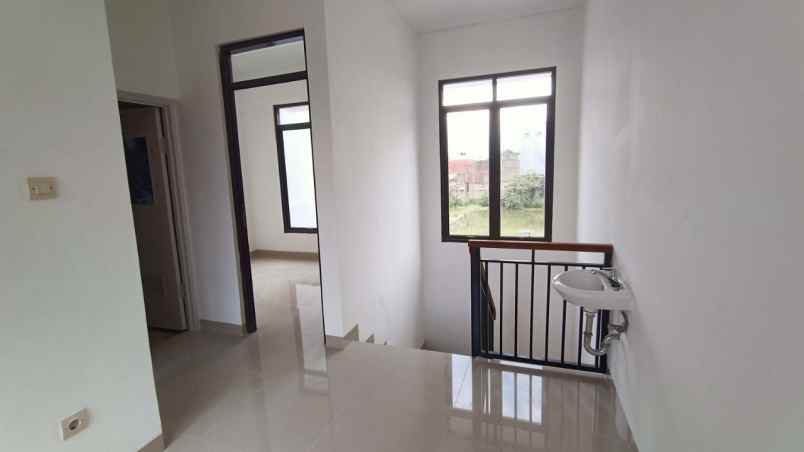 dijual rumah ciganitri buahbatu