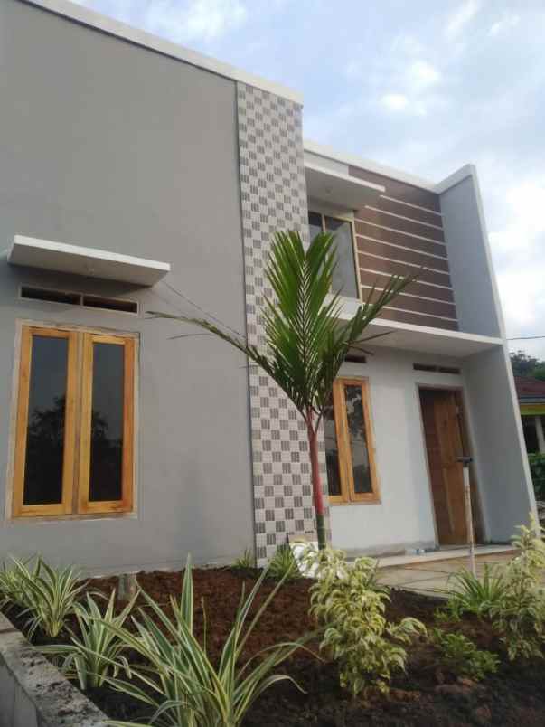 dijual rumah cilejit