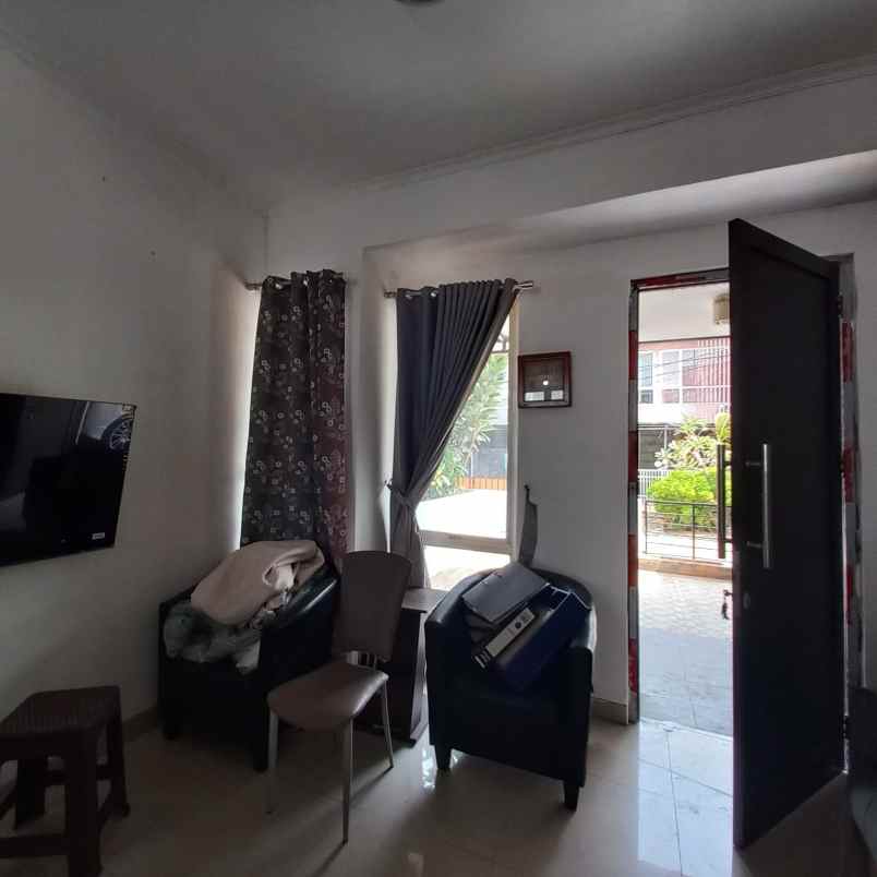 dijual rumah cileungsi