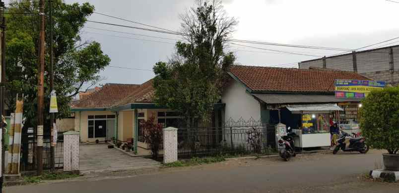 dijual rumah cilokotot