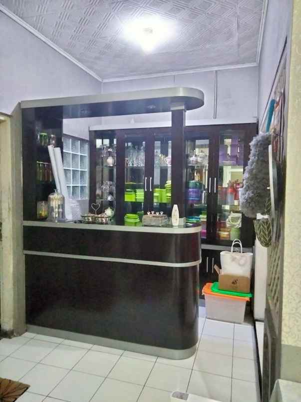 dijual rumah cimalaka