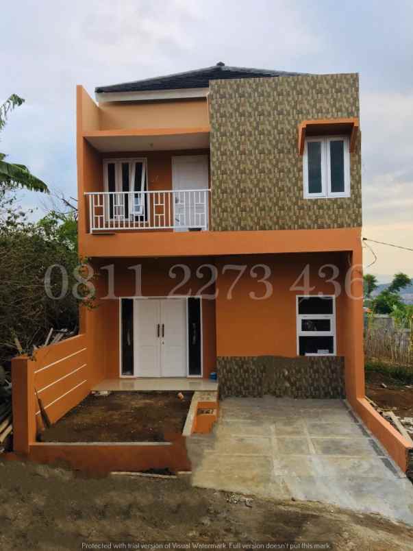 dijual rumah cipageran