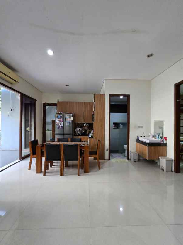 dijual rumah cipinang elok jatinegara