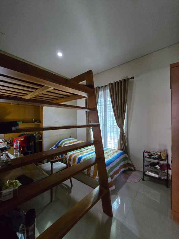 dijual rumah cipinang elok jatinegara