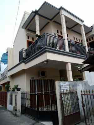 dijual rumah ciracas